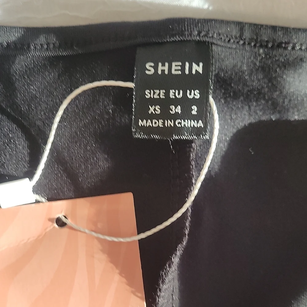 SHEIN Black Fitted Jumpsuit with Short Sleeves Size XS - Picture 4 of 6